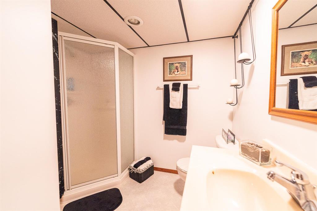 22 Currie Crescent, Winnipeg, Manitoba  R2R 0Y2 - Photo 15 - 202611628