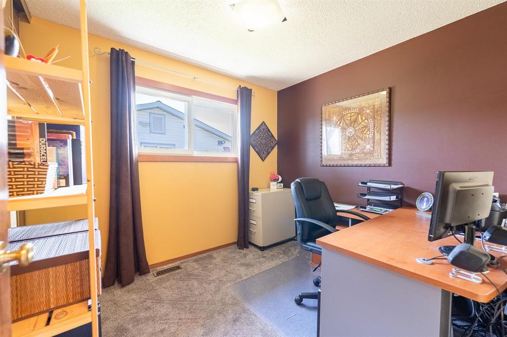 22 Currie Crescent, Winnipeg, Manitoba  R2R 0Y2 - Photo 9 - 202611628