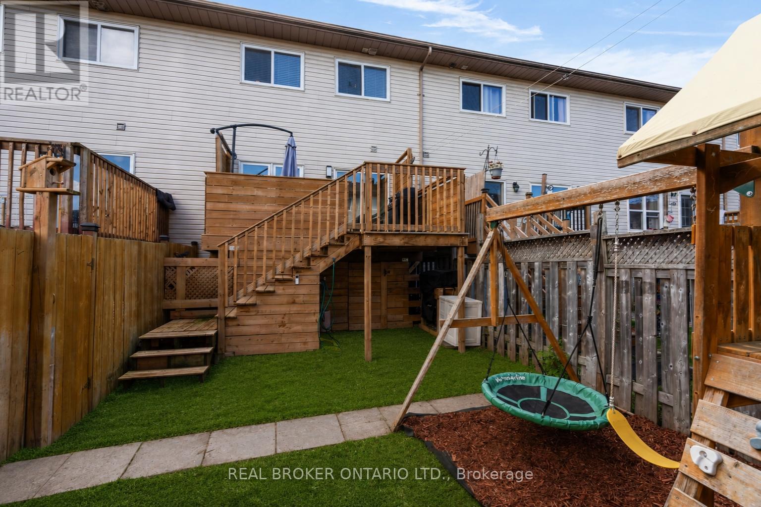 4 Parkside Crescent, Essa (Angus), Ontario  L0M 1B3 - Photo 33 - N13173034