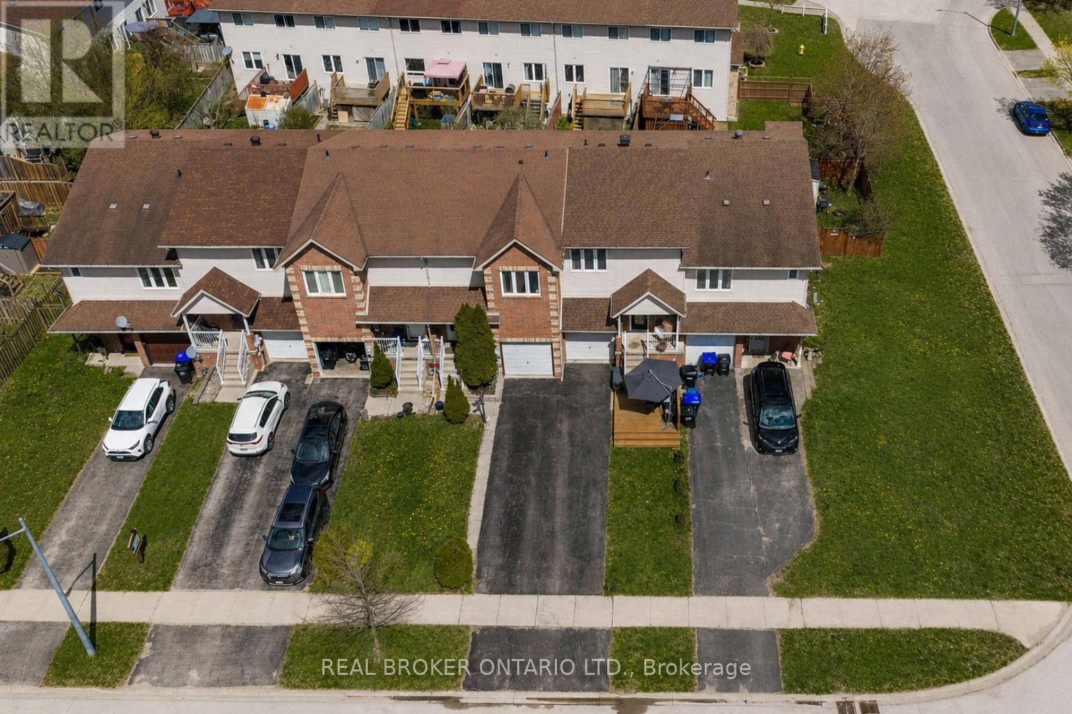 4 Parkside Crescent, Essa (Angus), Ontario  L0M 1B3 - Photo 37 - N13173034