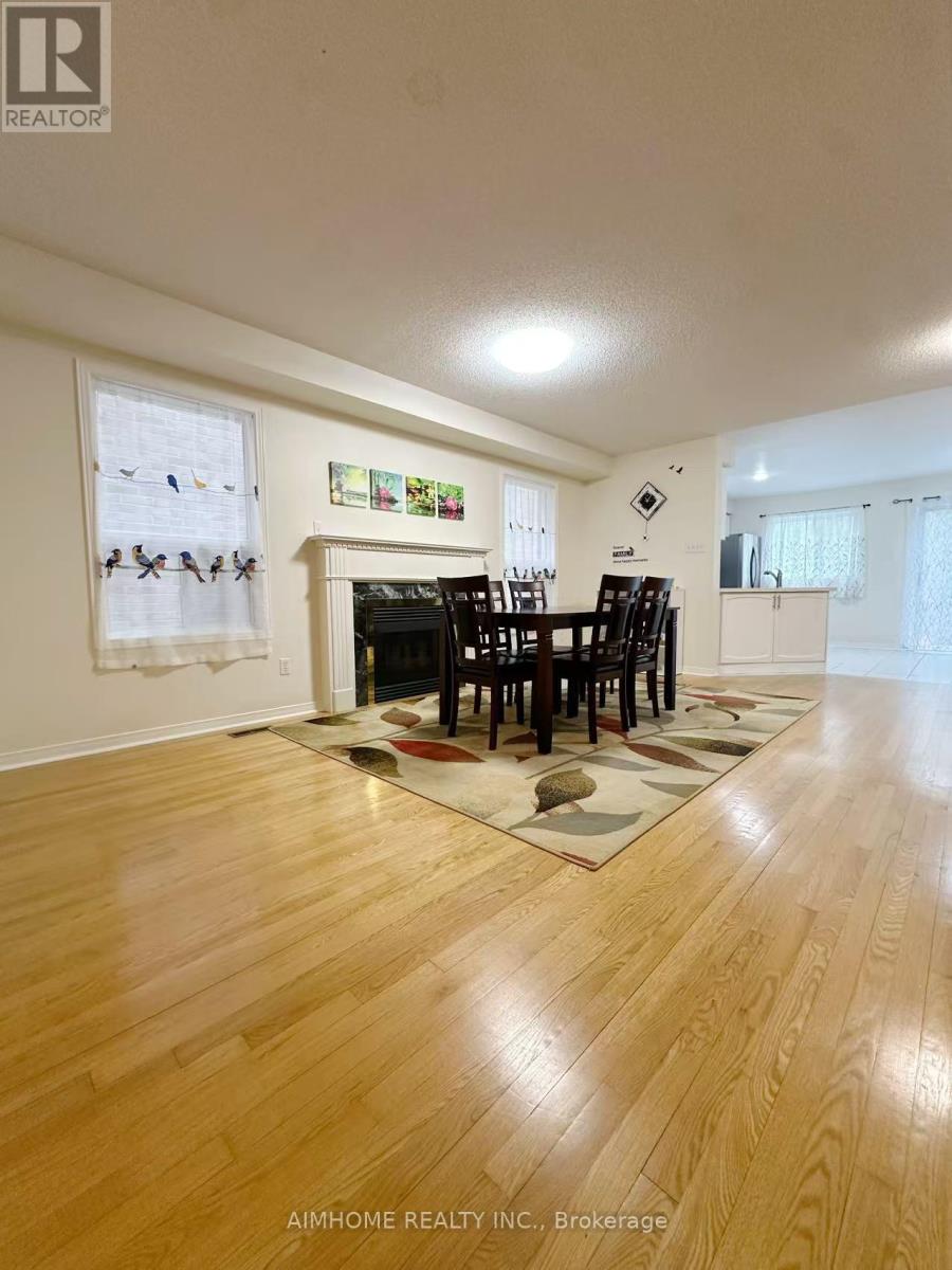 48 Bridlepath Street, Richmond Hill, Ontario  L4S 1V6 - Photo 4 - N13173120