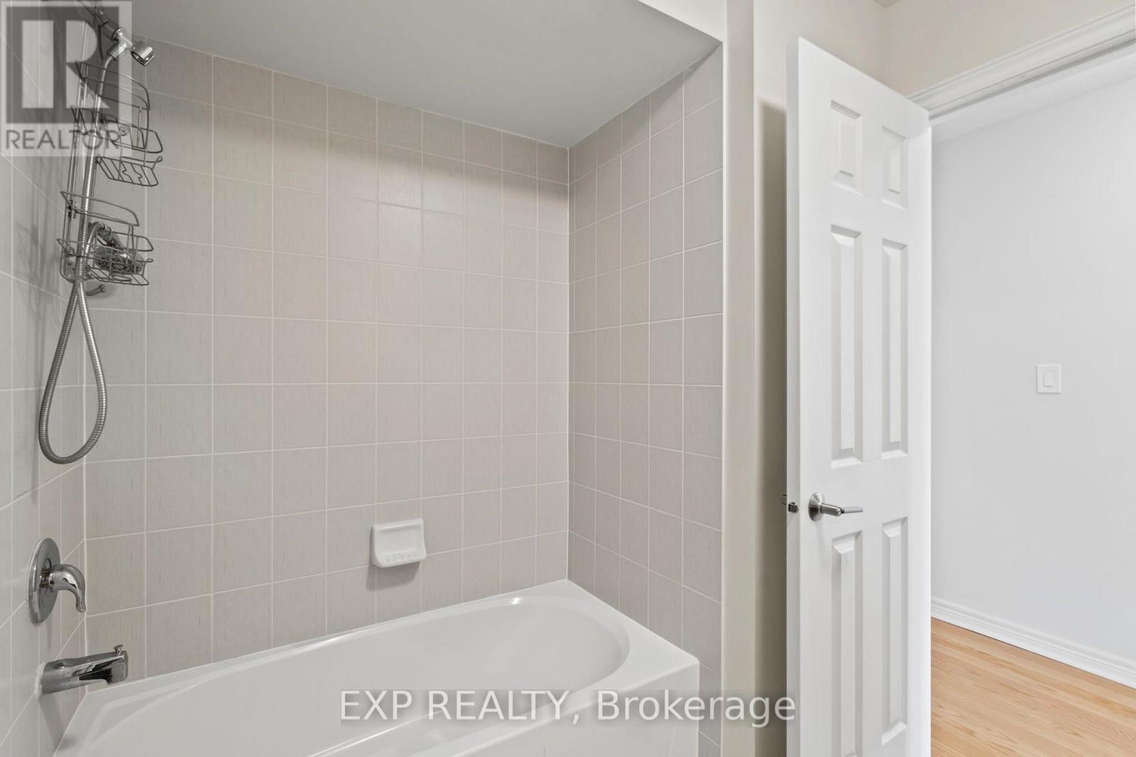 131 Greenwood Road, Whitchurch-Stouffville, Ontario  L4A 4N7 - Photo 18 - N13173130