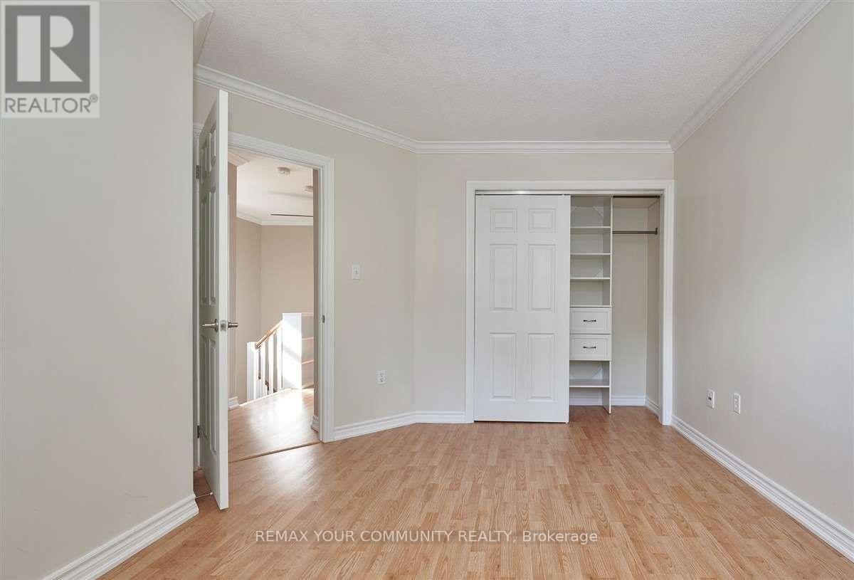 31 D'ambrosio Drive, Barrie (Painswick North), Ontario  L4N 6V6 - Photo 12 - S13173078
