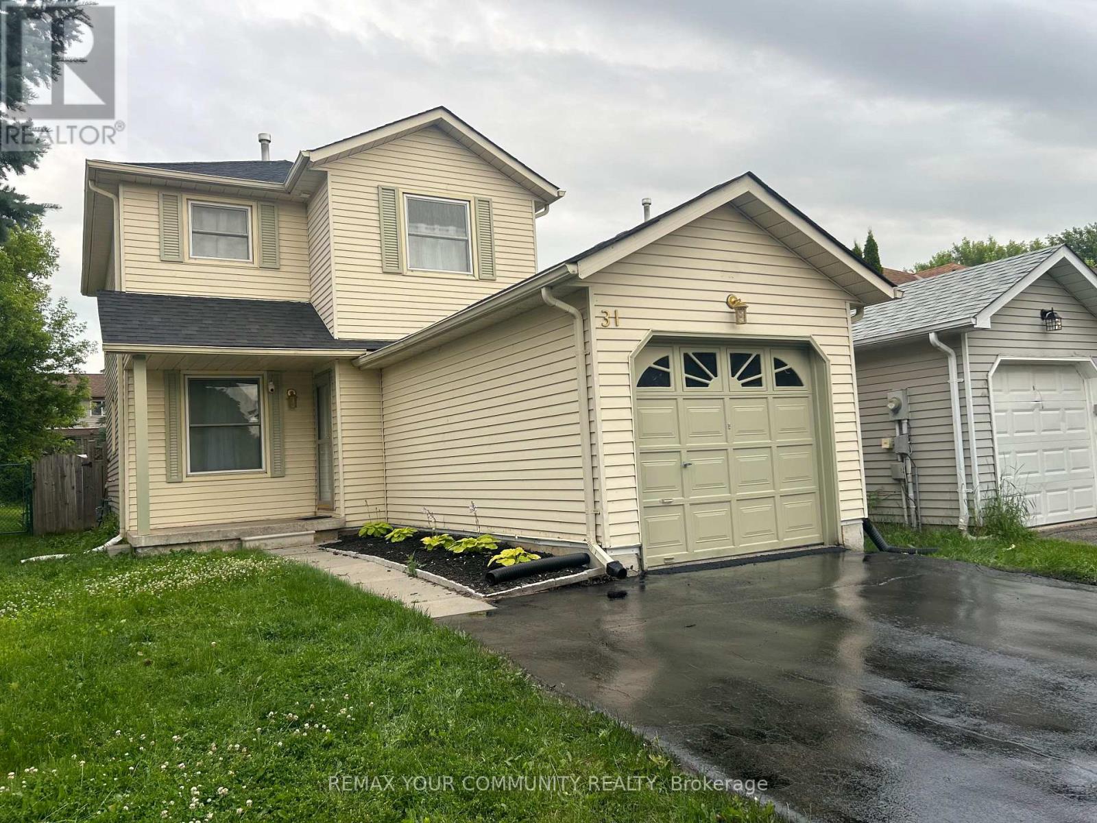 31 D'ambrosio Drive, Barrie (Painswick North), Ontario  L4N 6V6 - Photo 2 - S13173078