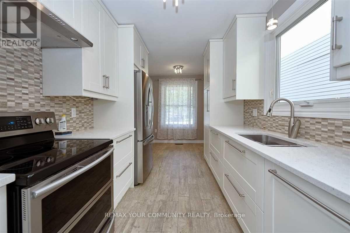 31 D'ambrosio Drive, Barrie (Painswick North), Ontario  L4N 6V6 - Photo 6 - S13173078