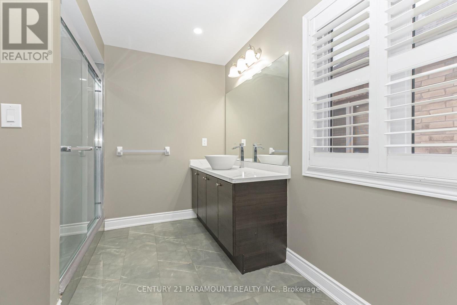 28 Clockwork Drive, Brampton, Ontario  L7A 4R8 - Photo 23 - W12890880