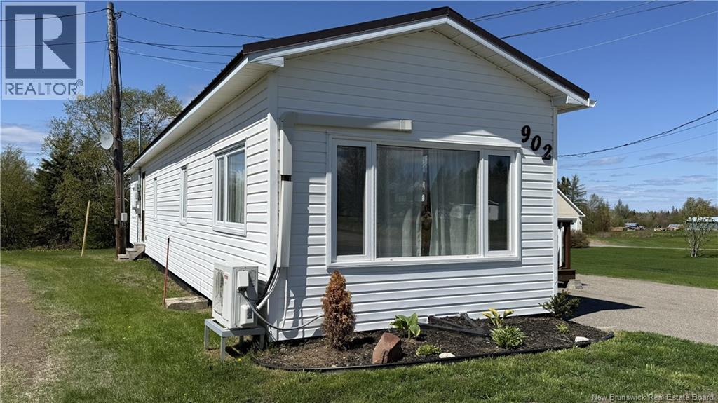 902 Boulevard Des Acadiens, Bertrand, New Brunswick  E1W 1H6 - Photo 3 - NB140314