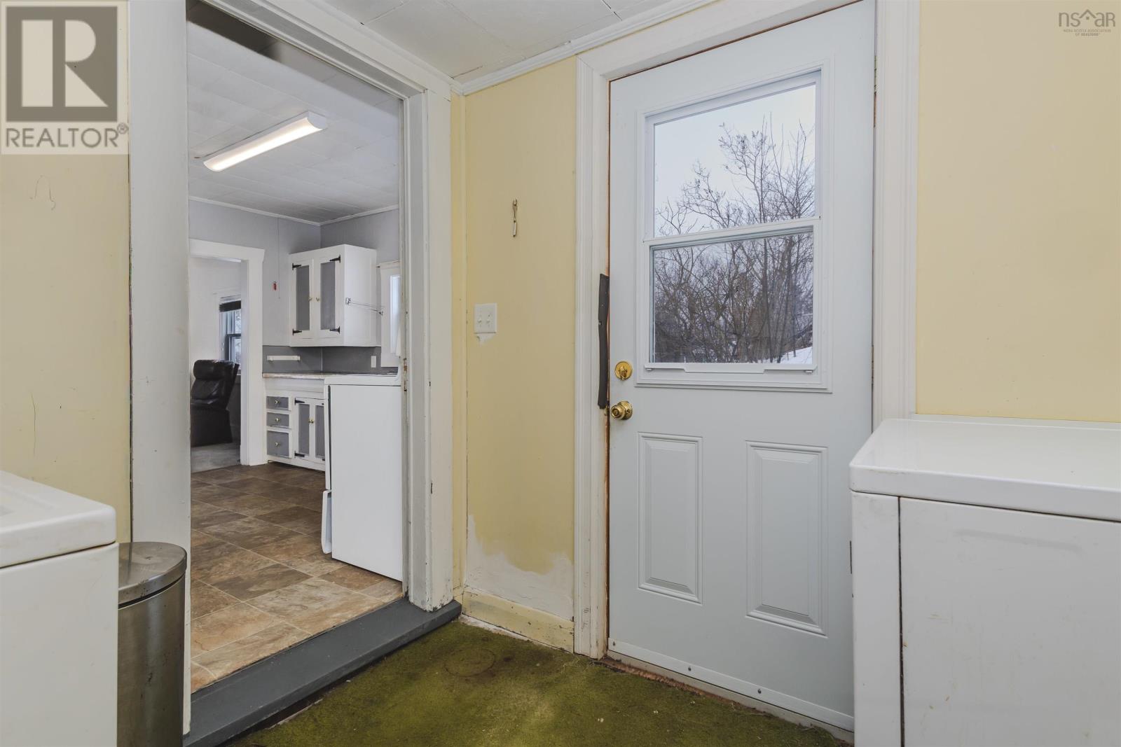 17 Fulton Avenue, Westmount, Nova Scotia  B1R 1J6 - Photo 12 - 202603532