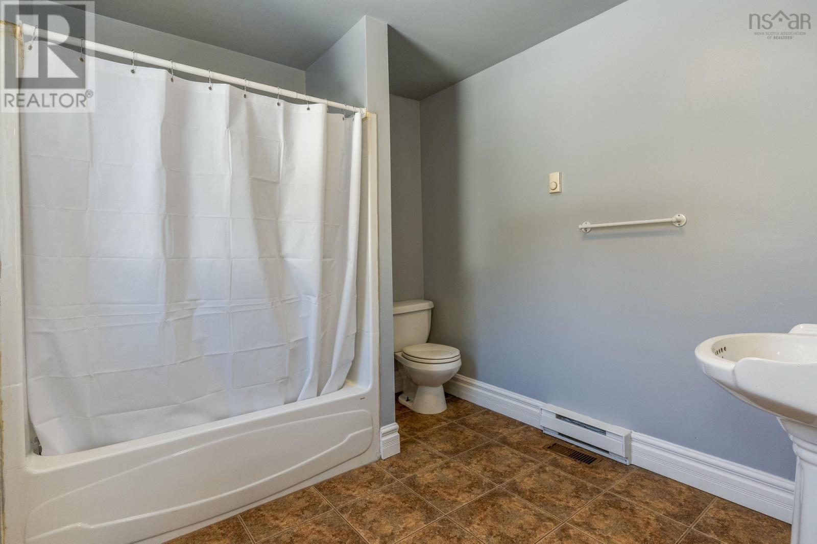 2 Oldham Road, Enfield, Nova Scotia  B2T 1K4 - Photo 16 - 202603285