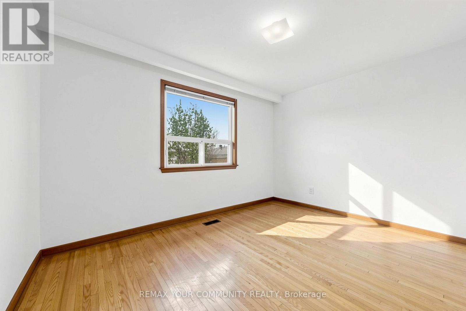 21 Gade Drive, Toronto, Ontario  M3M 2K2 - Photo 13 - W13173044