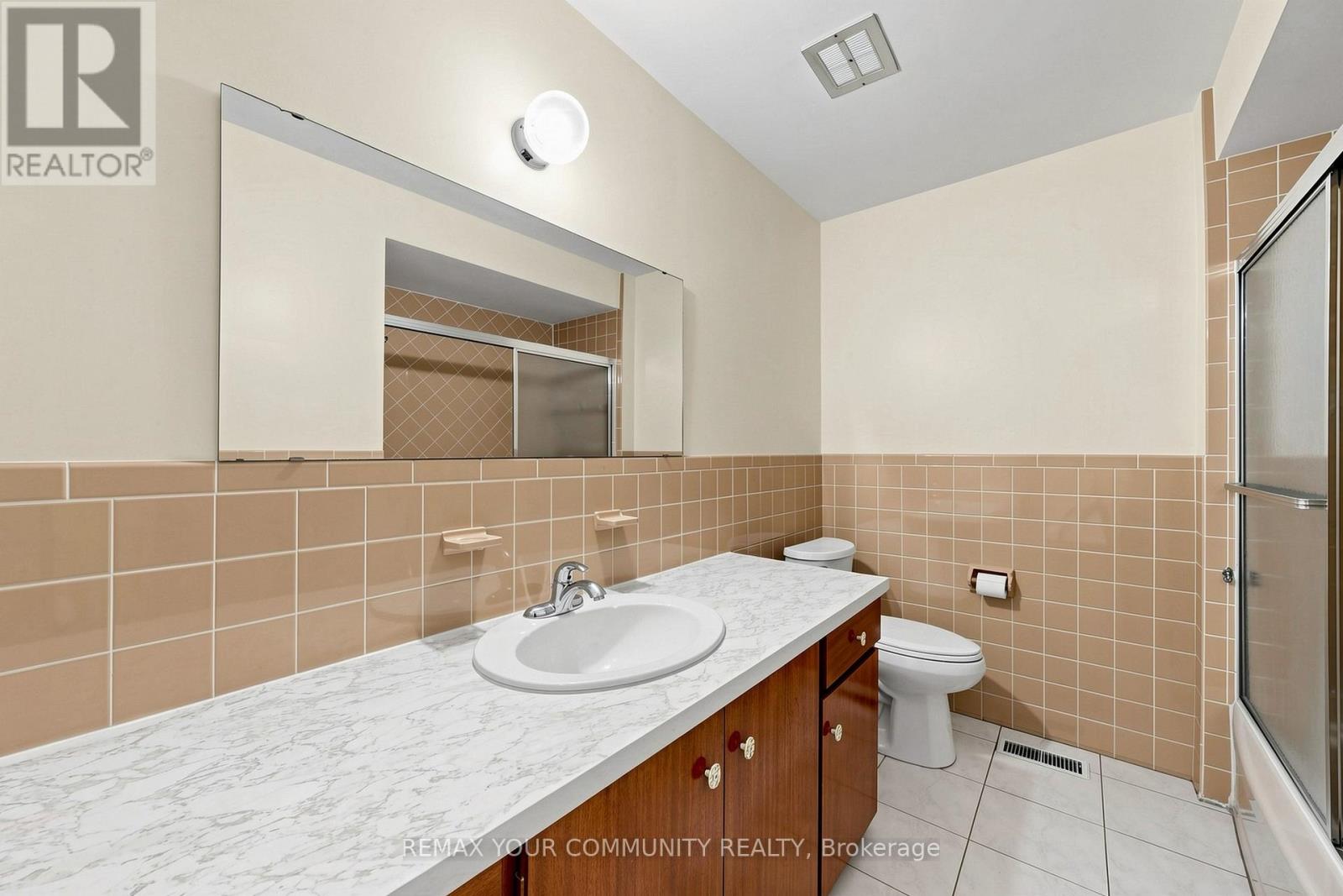 21 Gade Drive, Toronto, Ontario  M3M 2K2 - Photo 18 - W13173044