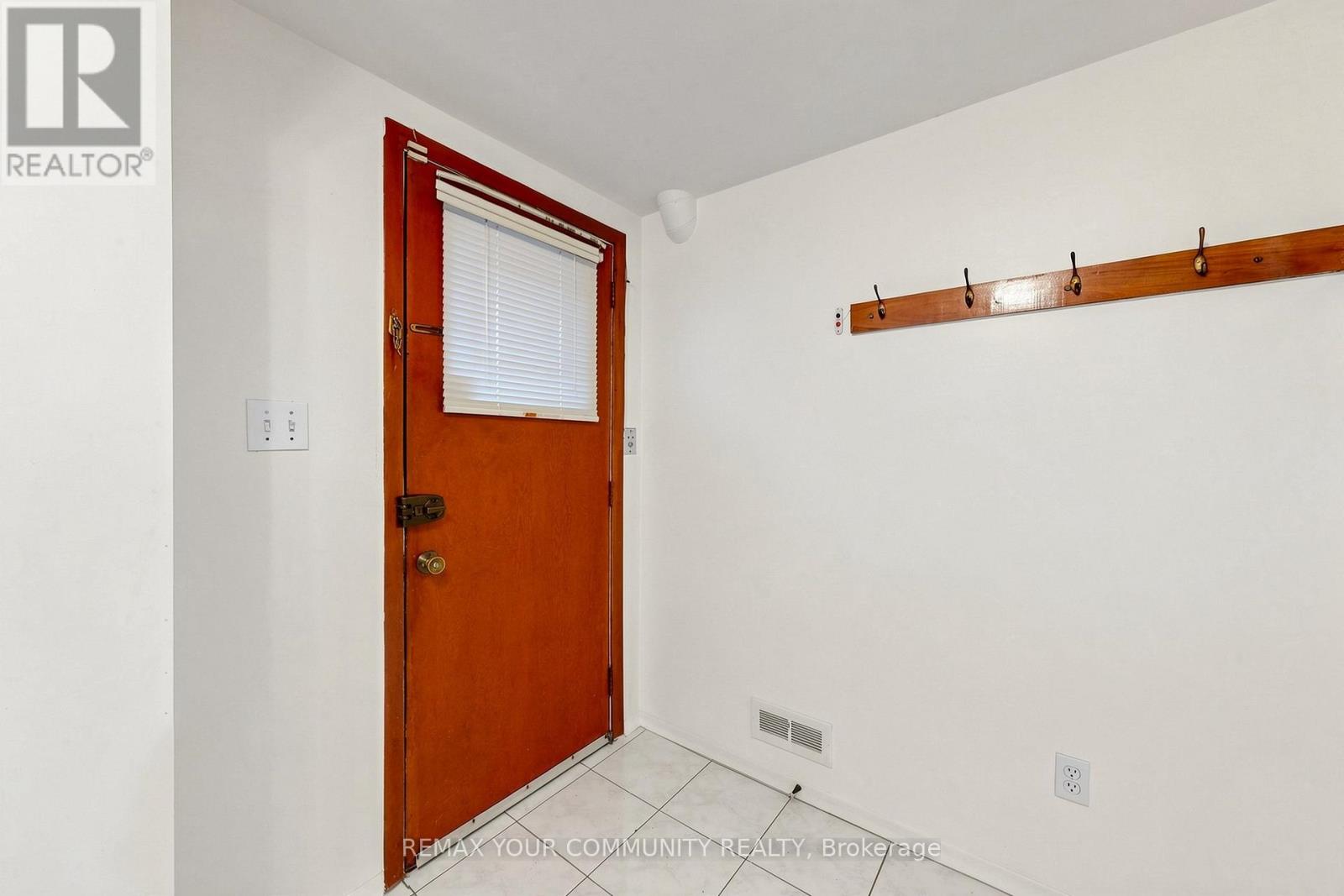 21 Gade Drive, Toronto, Ontario  M3M 2K2 - Photo 22 - W13173044
