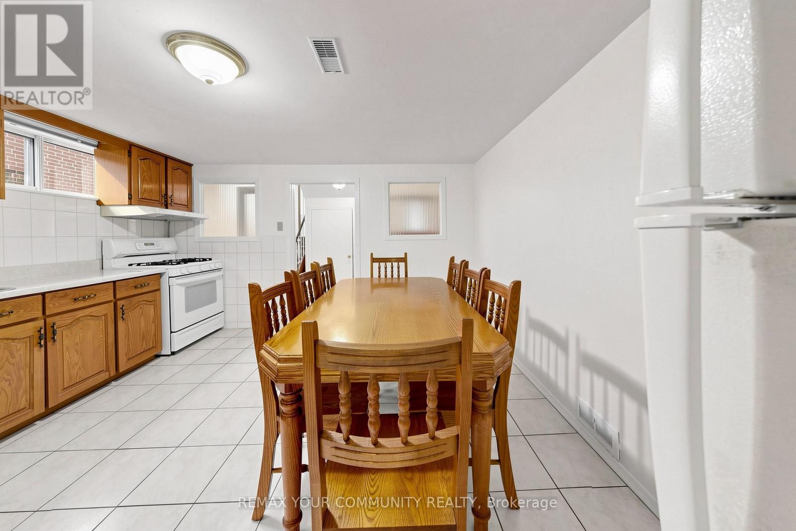 21 Gade Drive, Toronto, Ontario  M3M 2K2 - Photo 26 - W13173044