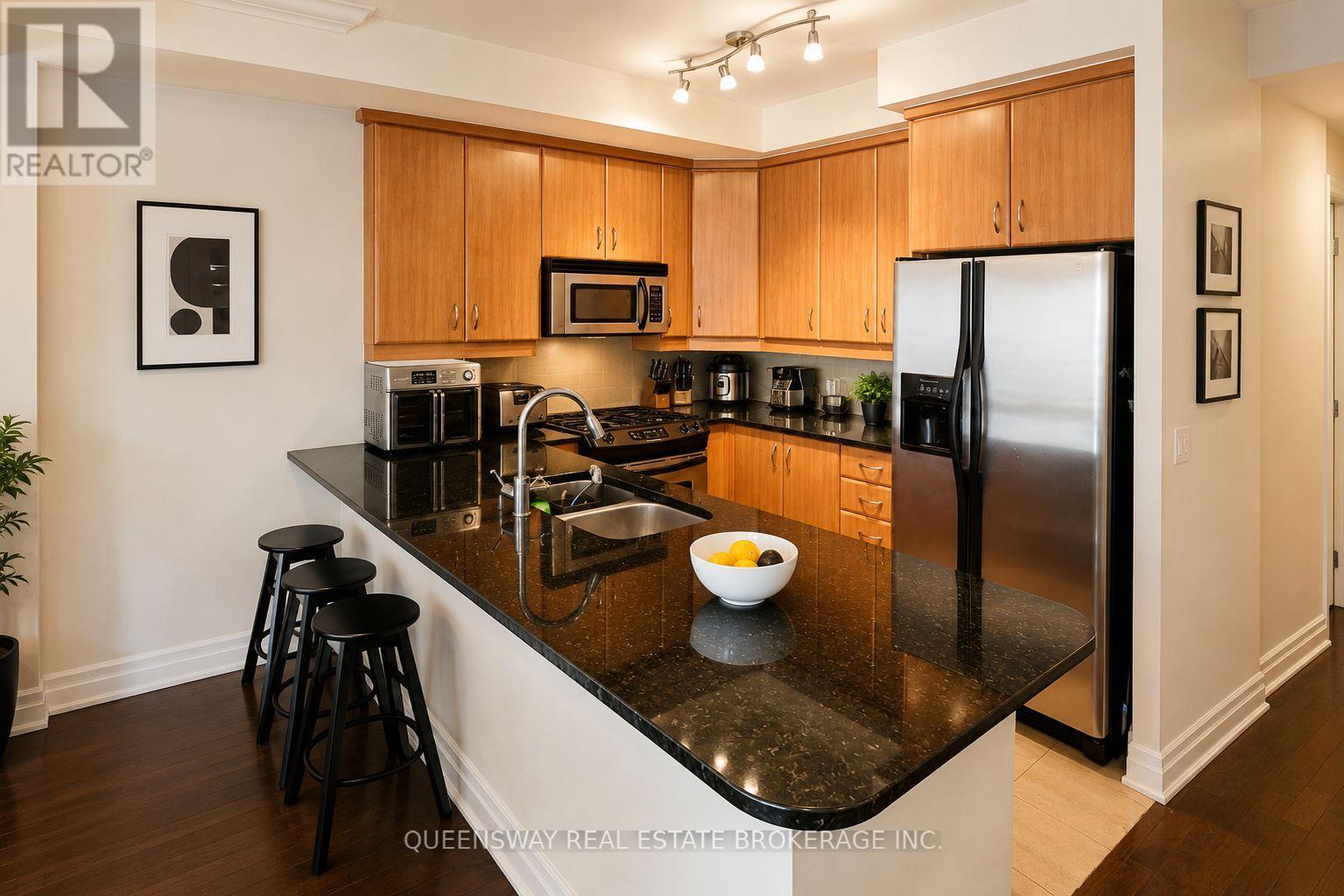 804 - 2087 Lake Shore Boulevard, Toronto, Ontario  M8V 4G3 - Photo 5 - W13173074