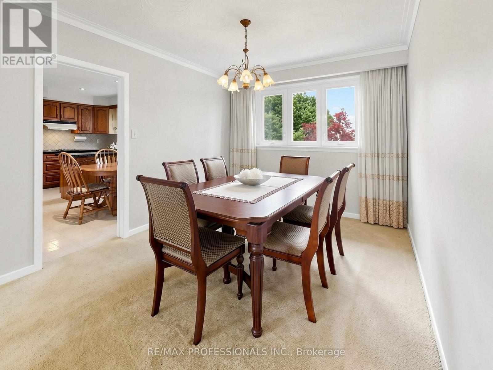 14 Widdicombe Hill, Toronto, Ontario  M9R 1B3 - Photo 9 - W13173108