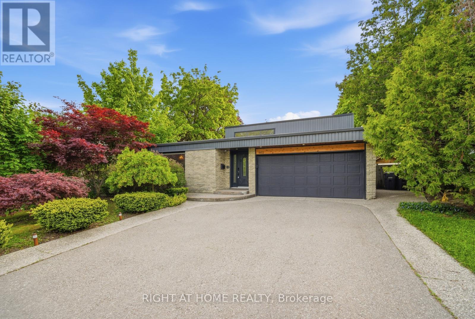 6415 Dunray Court, Mississauga, Ontario  L5N 1E7 - Photo 6 - W13173122