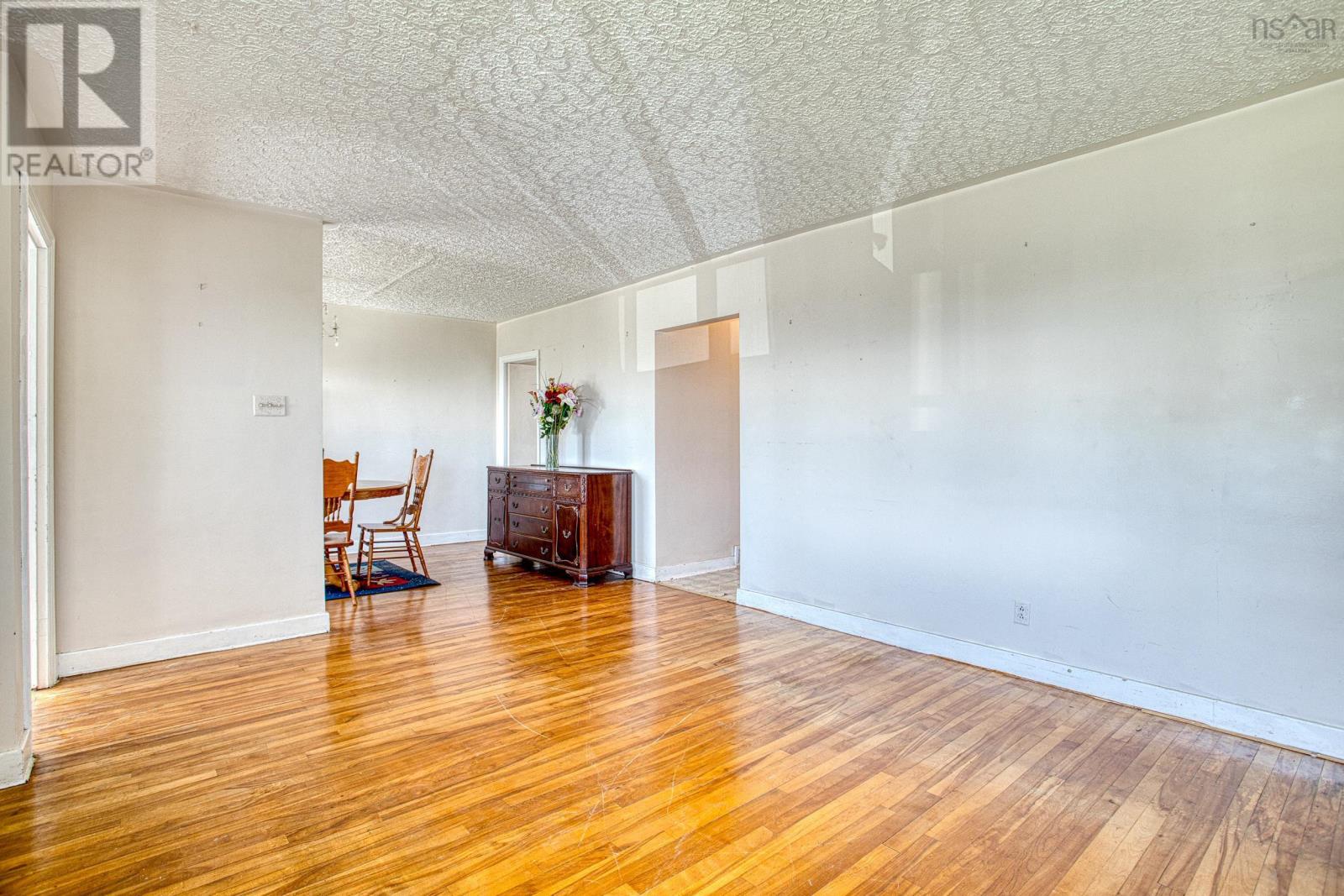 32 Arvida Avenue, Halifax, Nova Scotia  B3R 1K6 - Photo 8 - 202612127