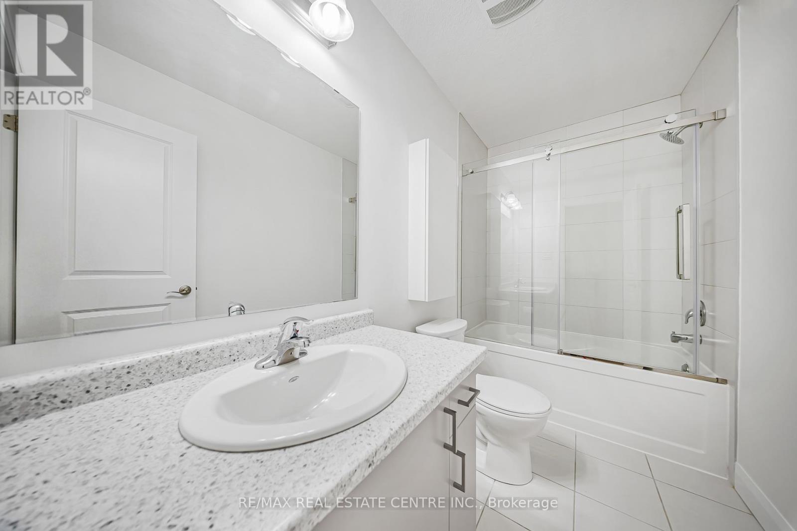 A4 - 145 South Creek Drive, Kitchener, Ontario  N2P 2N3 - Photo 25 - X13173032