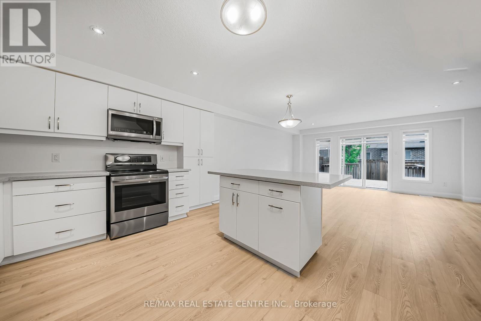 A4 - 145 South Creek Drive, Kitchener, Ontario  N2P 2N3 - Photo 9 - X13173032