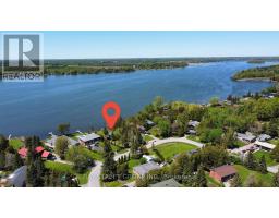 33 CEDAR CRESCENT, Kawartha Lakes, Ontario