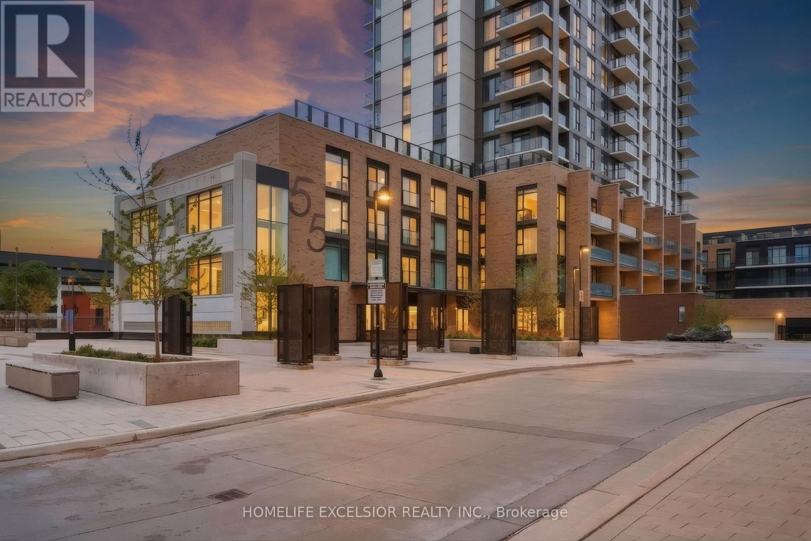 1002 - 55 Duke Street W, Kitchener, Ontario  N2H 0C9 - Photo 4 - X13173066