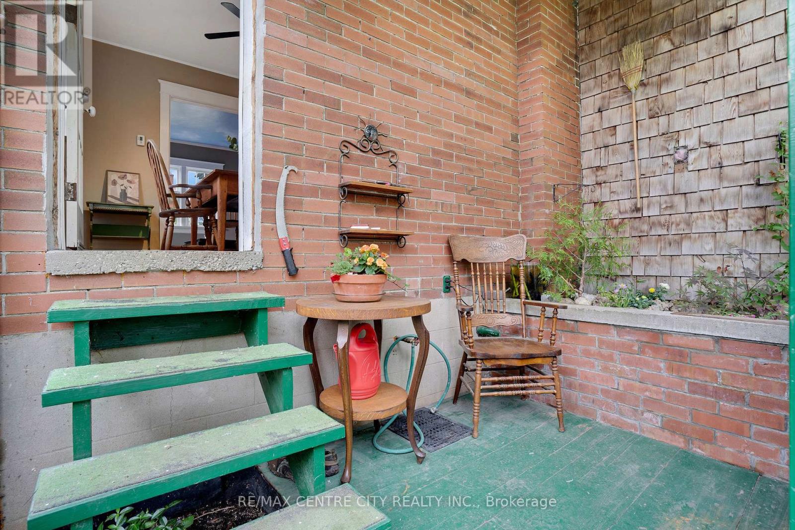 339 Greenfield Avenue, Kitchener, Ontario  N2C 1E2 - Photo 16 - X13173220