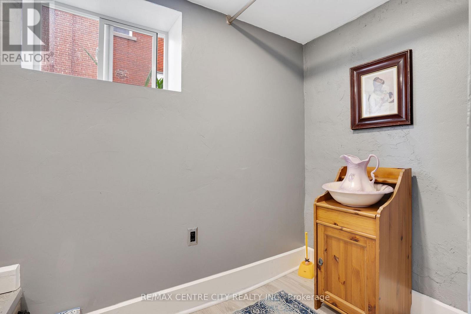 339 Greenfield Avenue, Kitchener, Ontario  N2C 1E2 - Photo 31 - X13173220