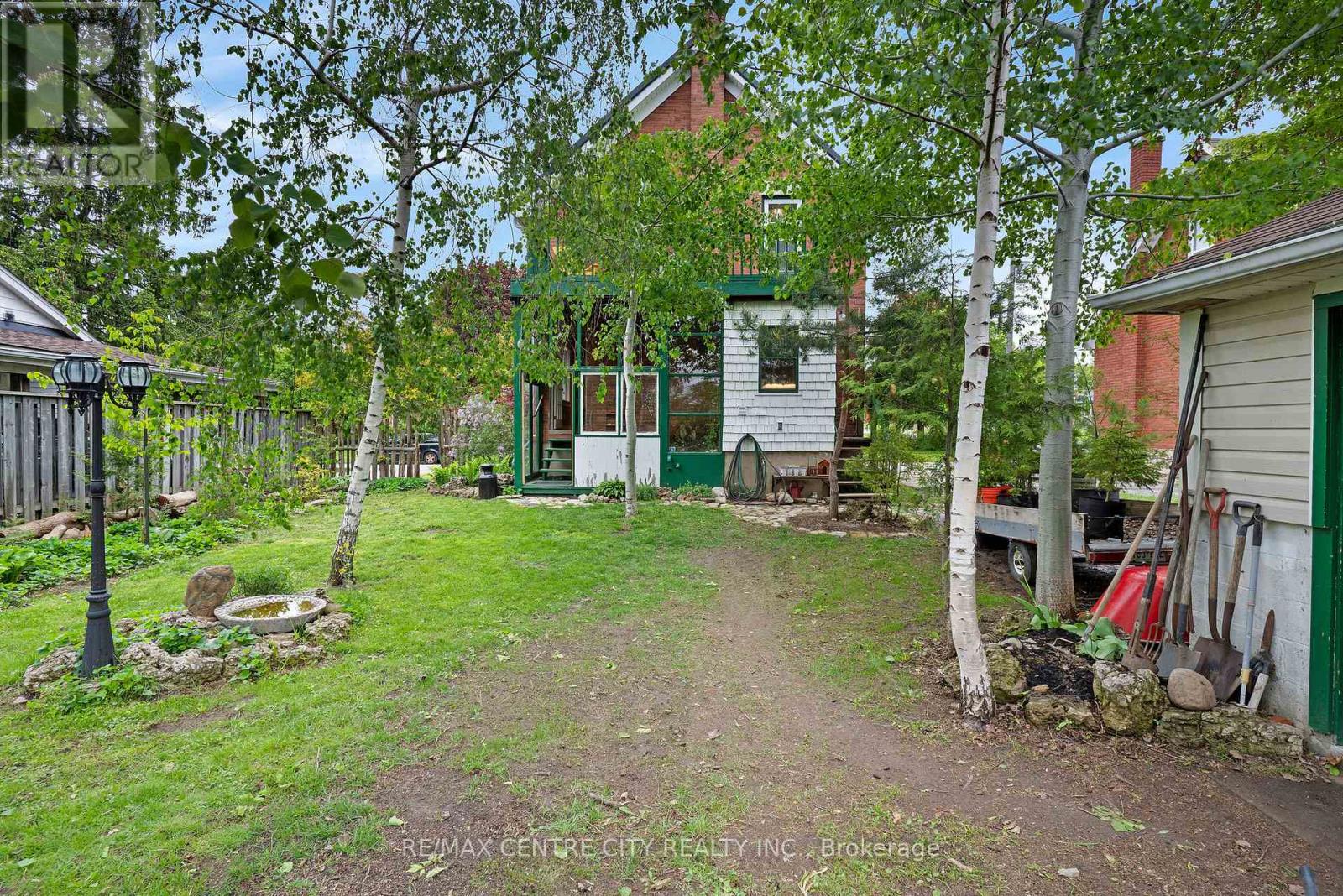 339 Greenfield Avenue, Kitchener, Ontario  N2C 1E2 - Photo 38 - X13173220
