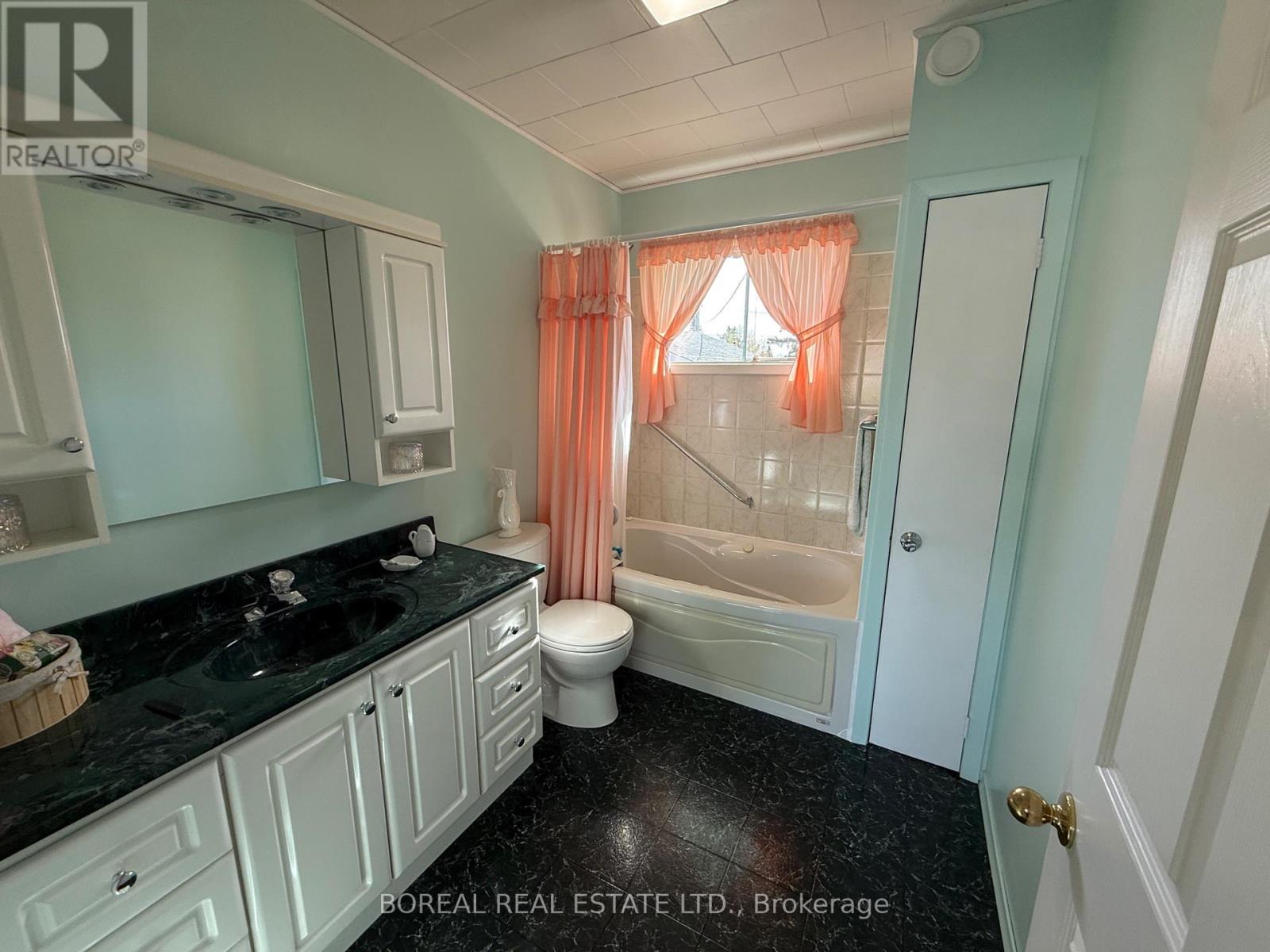 423 Fourteenth Avenue, Cochrane, Ontario  P0L 1C0 - Photo 18 - T13173208