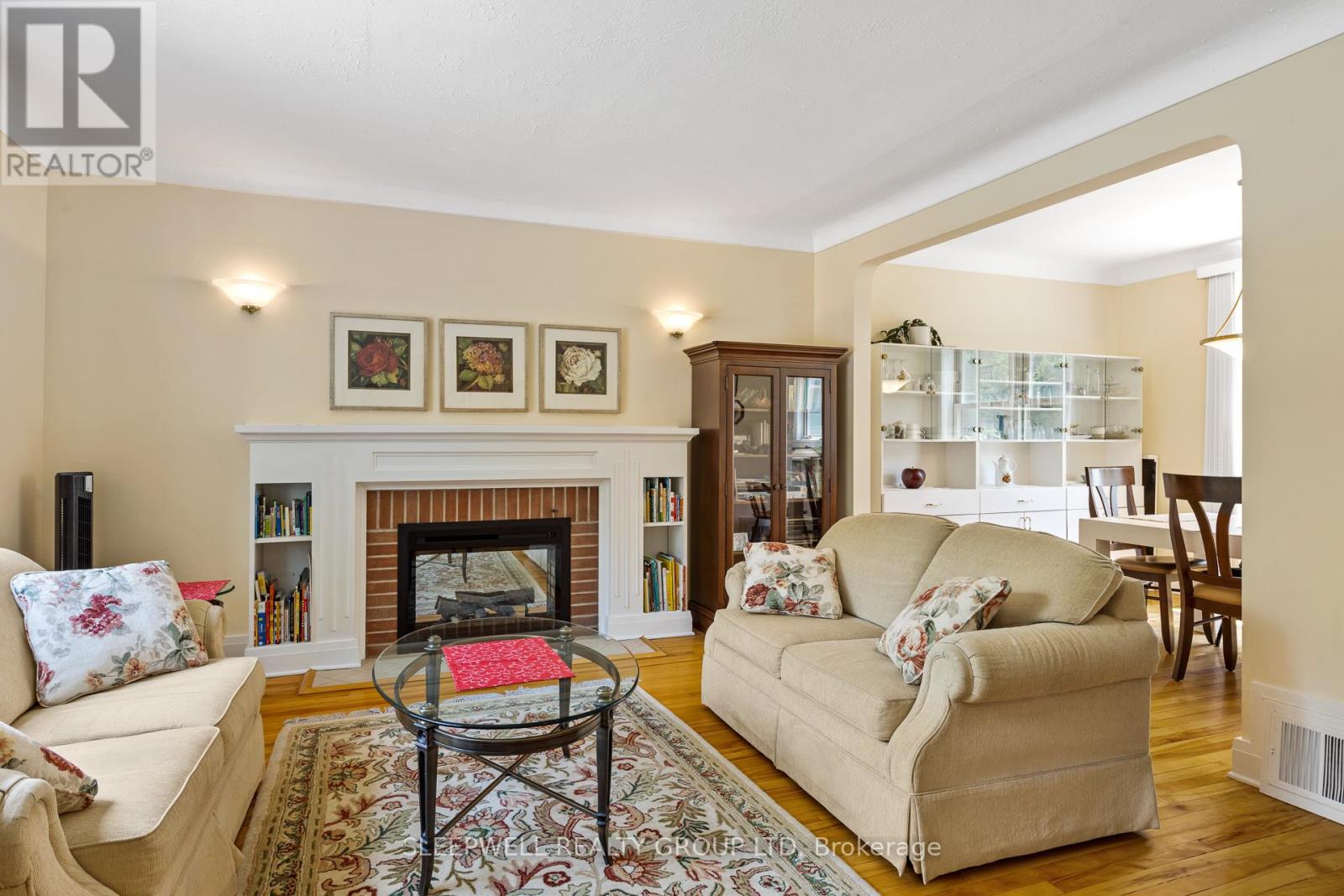 30 Belgrave Road, Ottawa, Ontario  K1S 0M1 - Photo 3 - X13173228