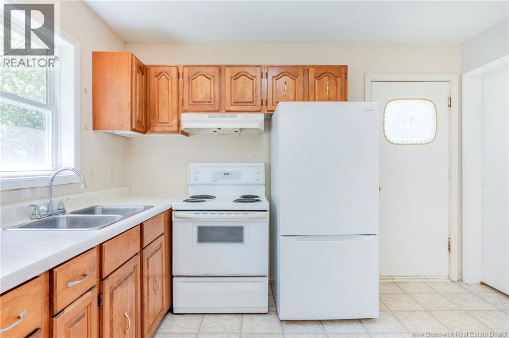 20 Balser Place, Sackville, New Brunswick  E4L 3C9 - Photo 11 - NB140330