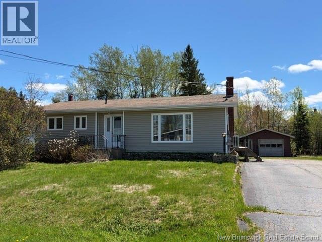 1091 James Street, Bathurst, New Brunswick