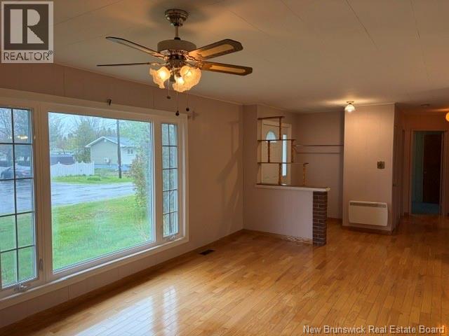 1091 James Street, Bathurst, New Brunswick  E2A 4L3 - Photo 6 - NB140036