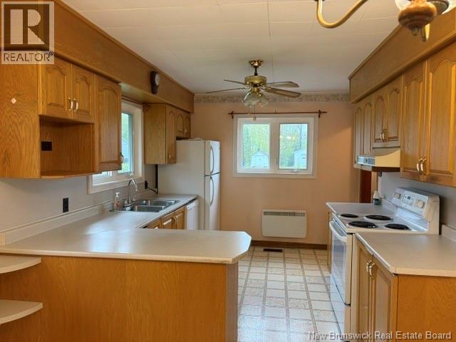 1091 James Street, Bathurst, New Brunswick  E2A 4L3 - Photo 7 - NB140036