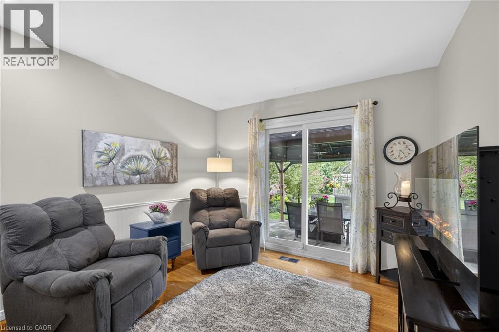 7 Windermere Court, Guelph, Ontario  N1E 3L3 - Photo 21 - 40833294