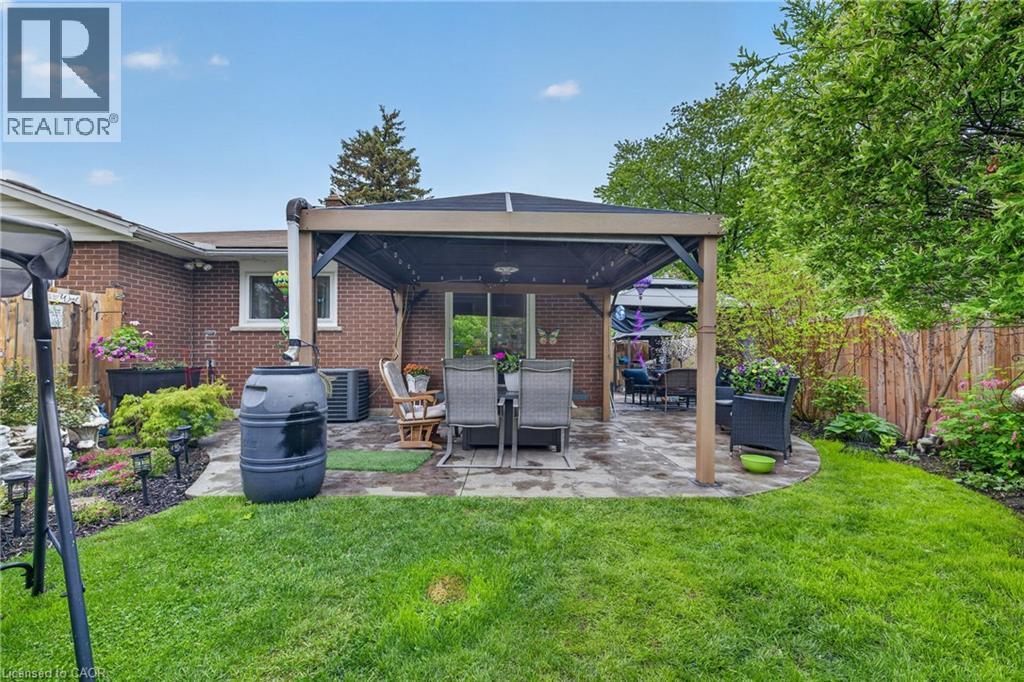 7 Windermere Court, Guelph, Ontario  N1E 3L3 - Photo 35 - 40833294