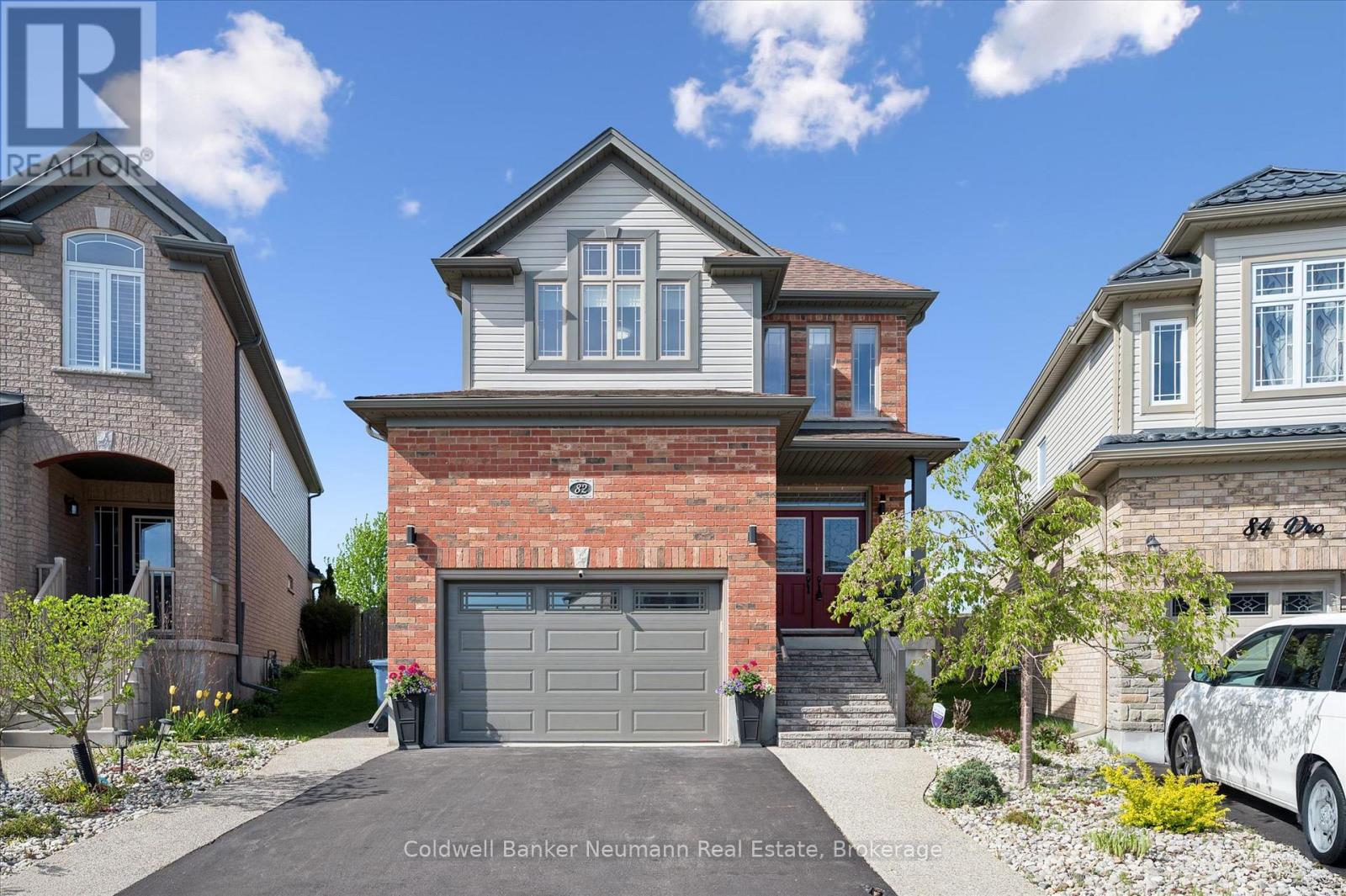 82 Drone Crescent, Guelph/eramosa, Ontario  N1K 0C2 - Photo 2 - X13173244