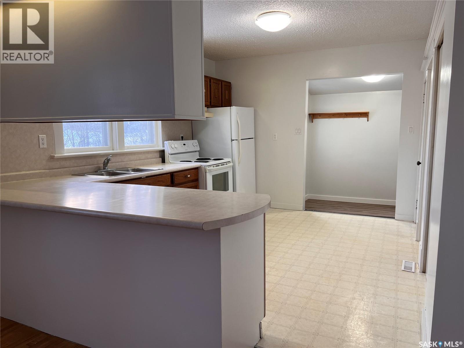 215 7th Street E, Wynyard, Saskatchewan  S0A 4T0 - Photo 7 - SK037119