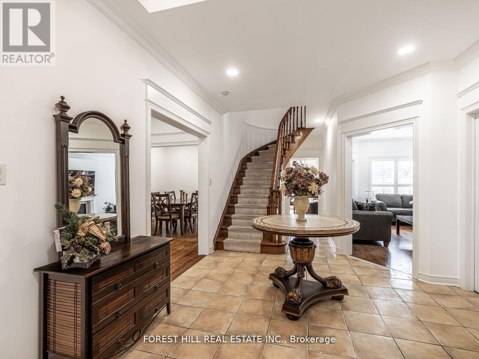 41 Cedar Springs Drive, Richmond Hill, Ontario  L4S 2B1 - Photo 3 - N13173250