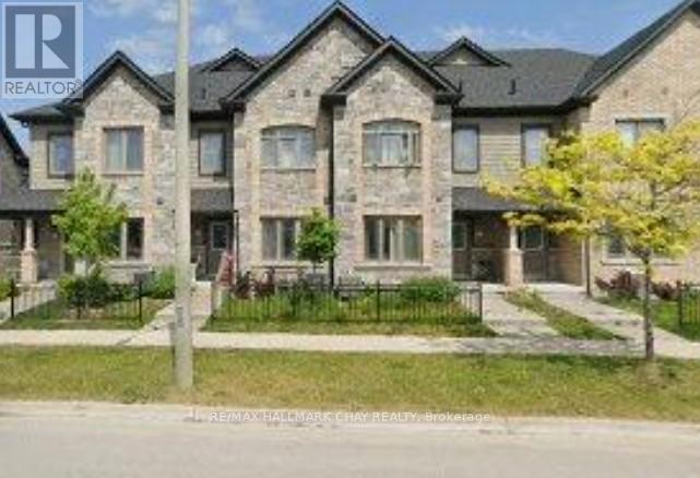 63 BATTEAUX STREET, barrie (ardagh), Ontario