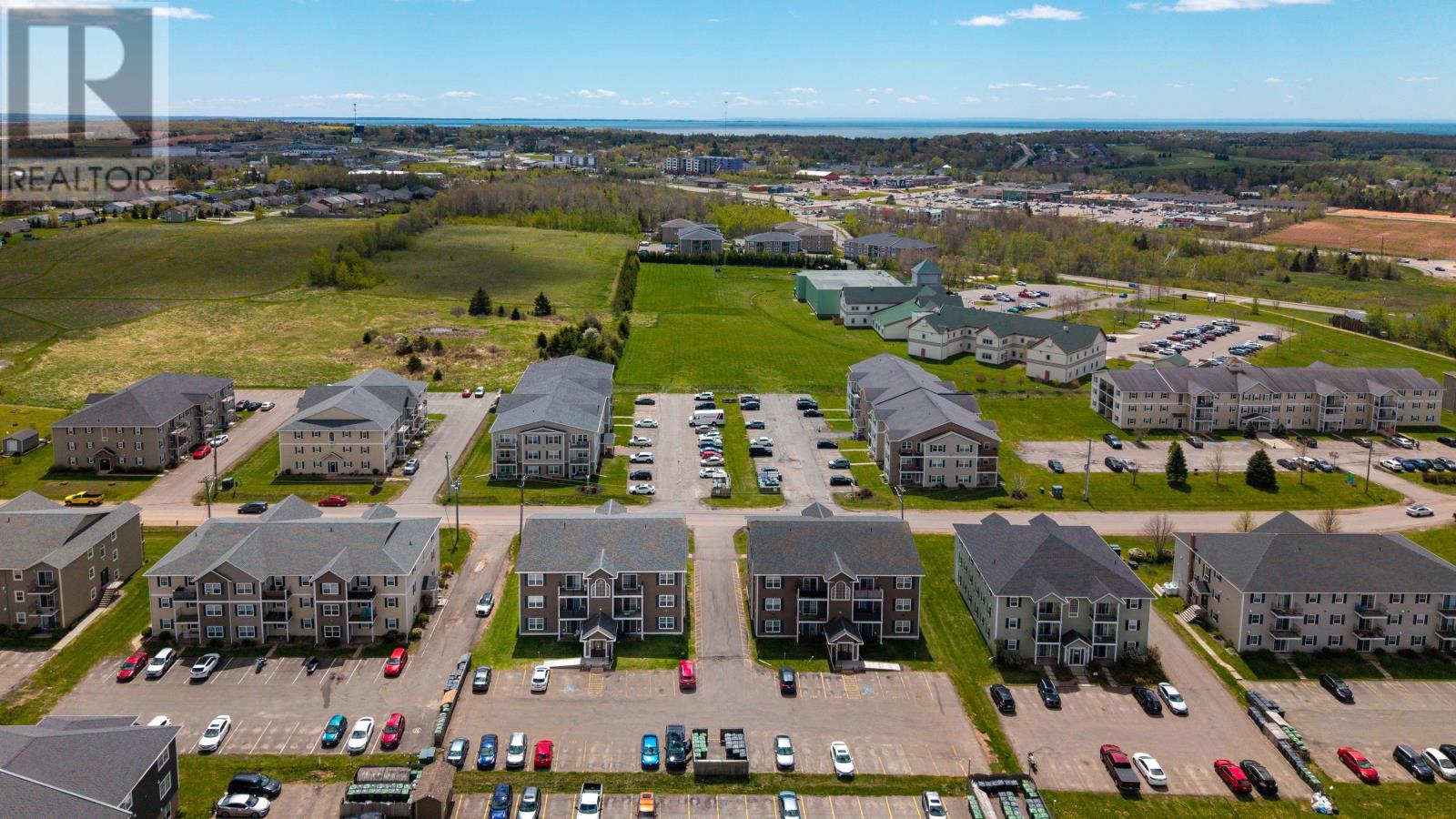 304 67 Ducks Landing, Stratford, Prince Edward Island  C1B 0L3 - Photo 3 - 202612131