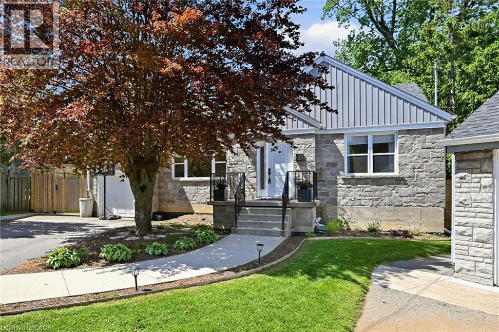 24 Glenwood Crescent, Hamilton, Ontario  L9C 3J4 - Photo 2 - 40830414