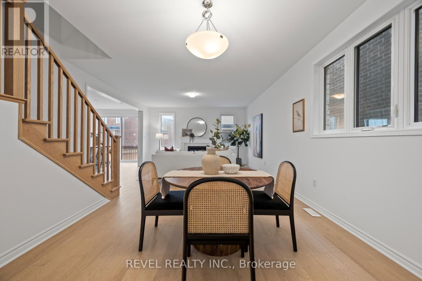 1313 Farrell Court, Milton, Ontario  L9E 2G7 - Photo 12 - W13173188