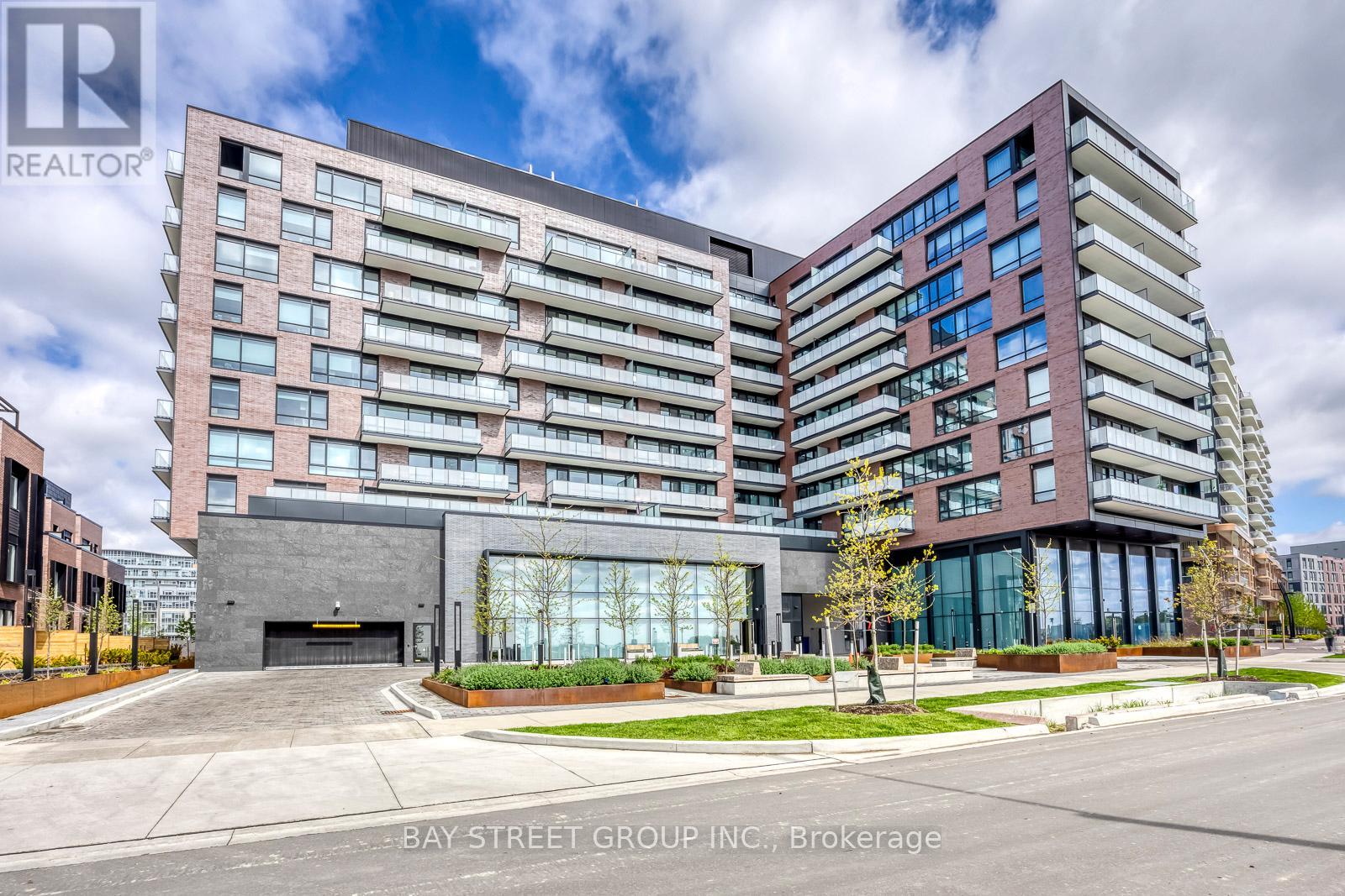510 - 251 Masonry Way, Mississauga, Ontario L5H 0B3 - Photo 2 - W13173206