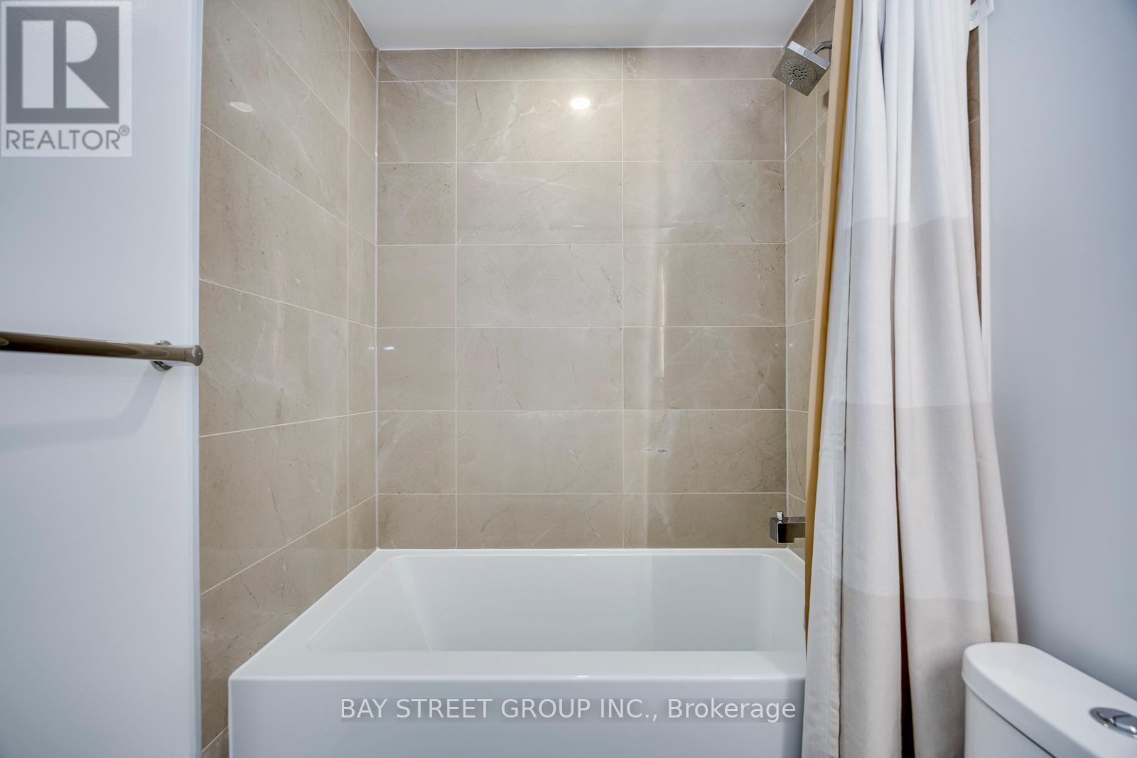 510 - 251 Masonry Way, Mississauga, Ontario L5H 0B3 - Photo 27 - W13173206