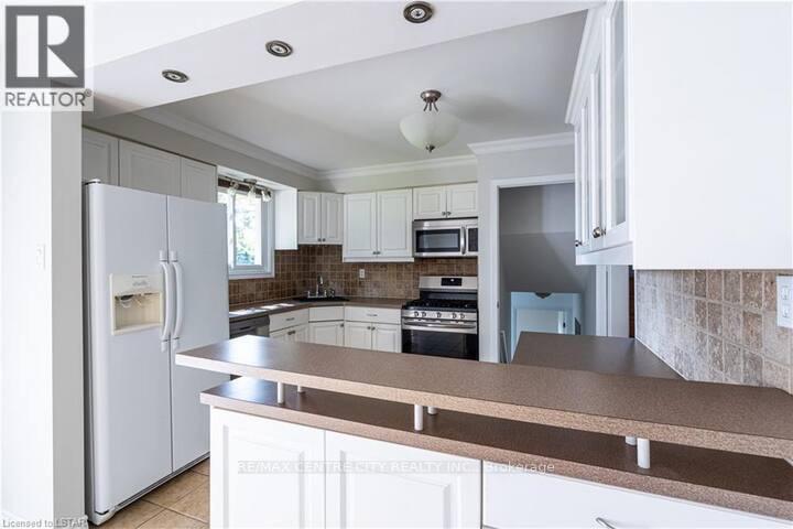 116 Paperbirch Crescent, London North, Ontario  N6G 1L7 - Photo 8 - X13144888