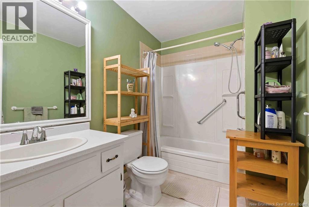 30 Hachey Ave Unit# 14, Barker's Point, New Brunswick  E3A 3X6 - Photo 18 - NB139888