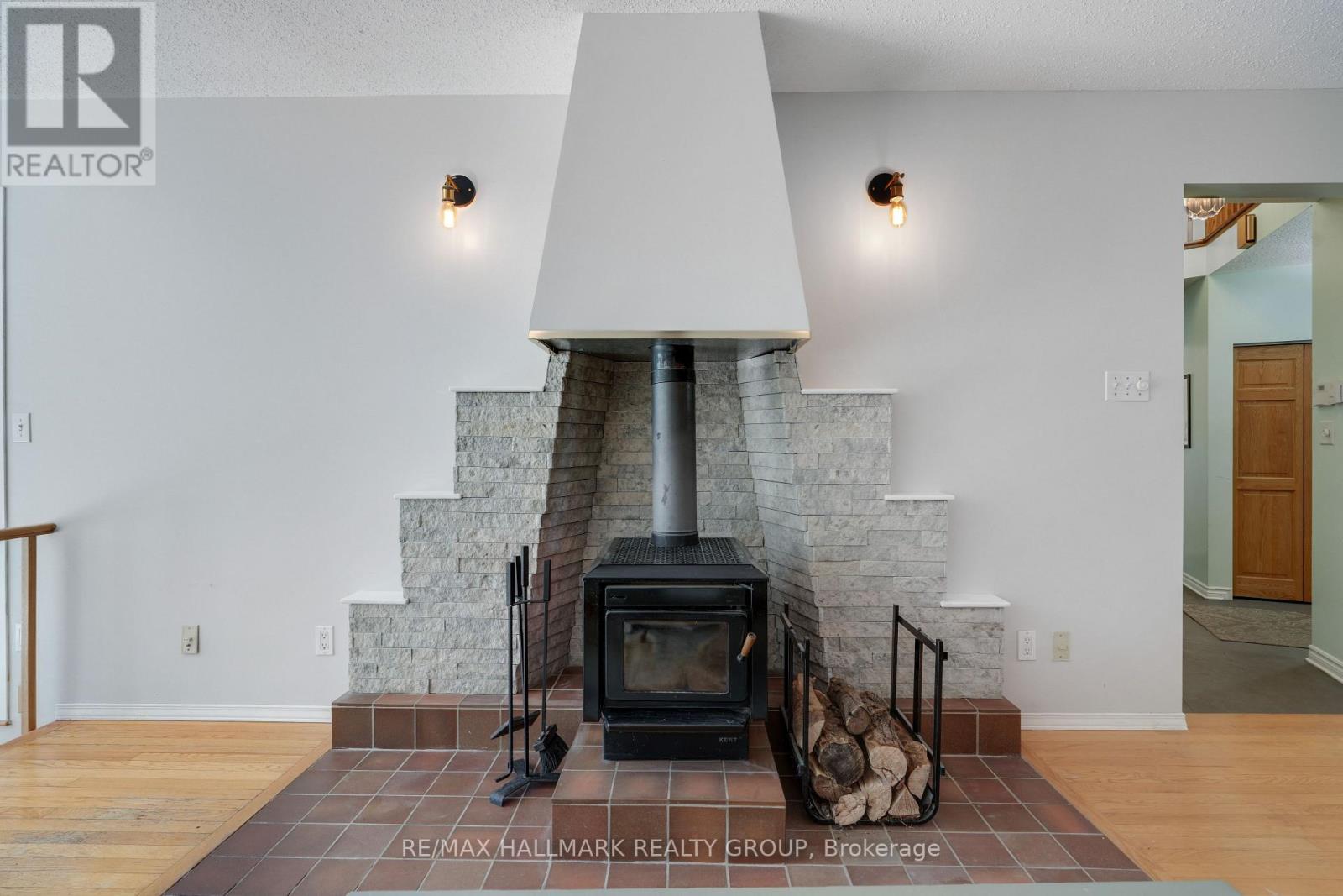 10 Coxford Street, Ottawa, Ontario  K1J 6J6 - Photo 12 - X13173292