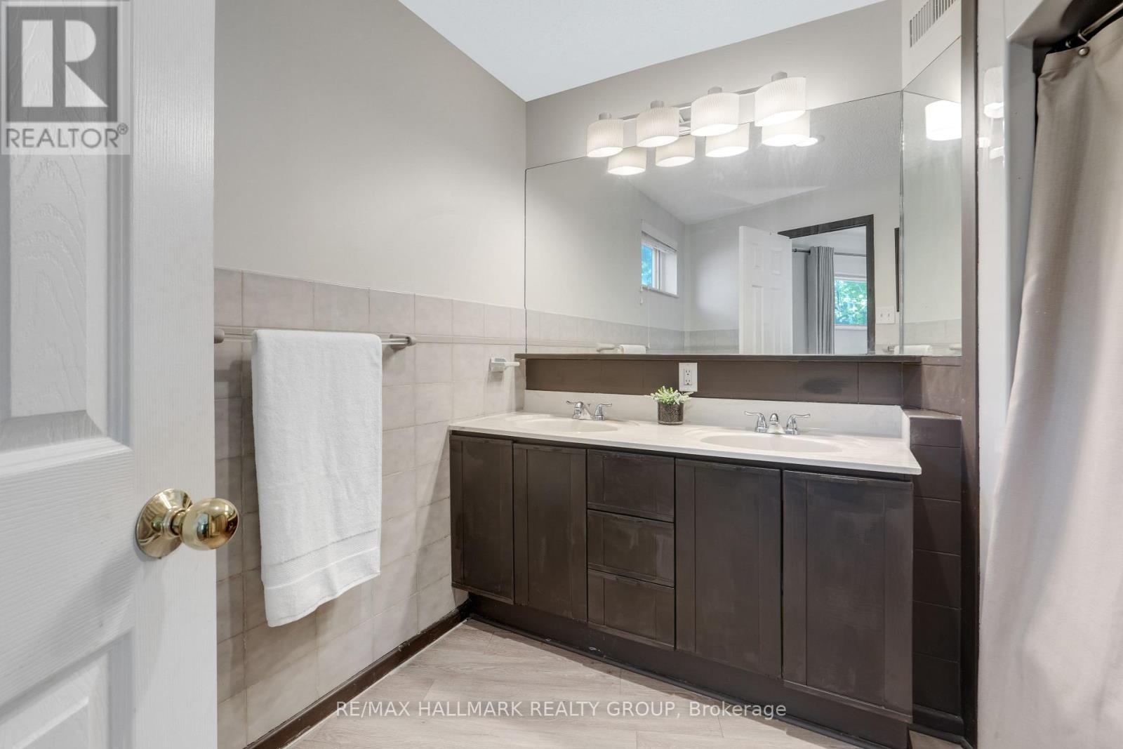10 Coxford Street, Ottawa, Ontario  K1J 6J6 - Photo 34 - X13173292