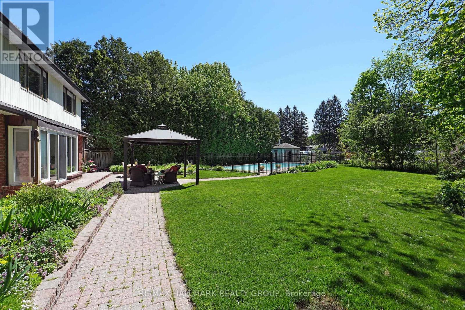 10 Coxford Street, Ottawa, Ontario  K1J 6J6 - Photo 40 - X13173292